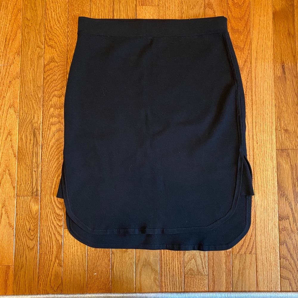 Banana Republic Black Pencil Skirt, M
